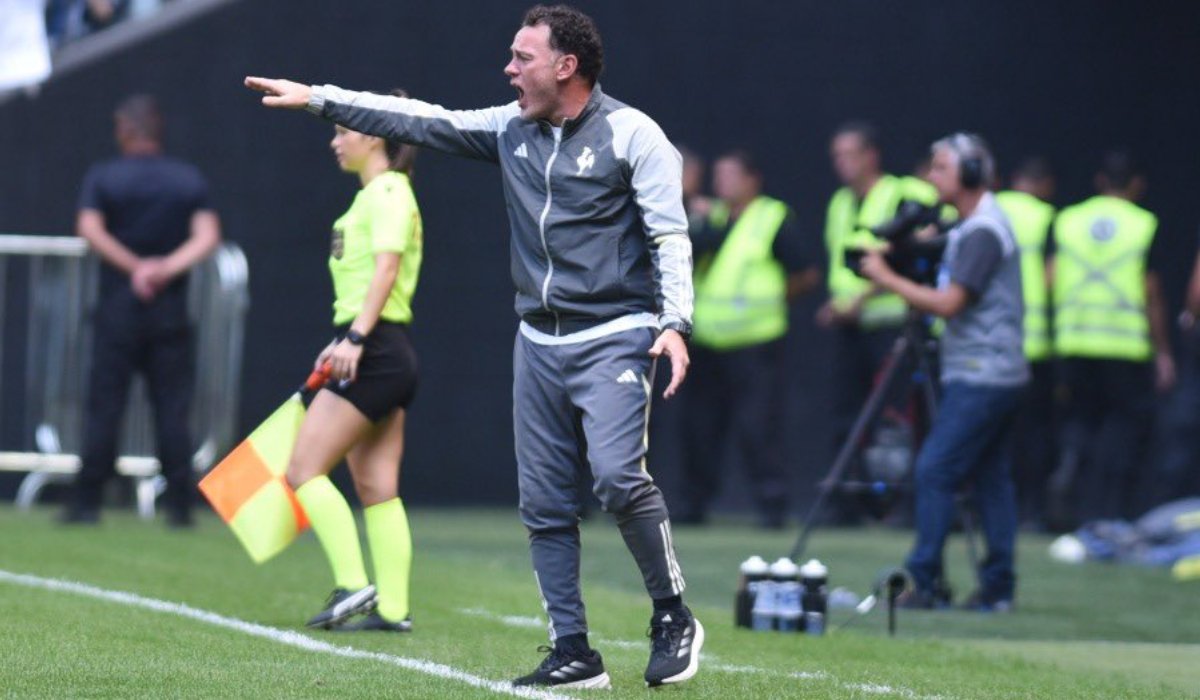 Gabriel Milito, técnico do Atlético (foto: Gladyston Rodrigues/EM/D.A Press)
