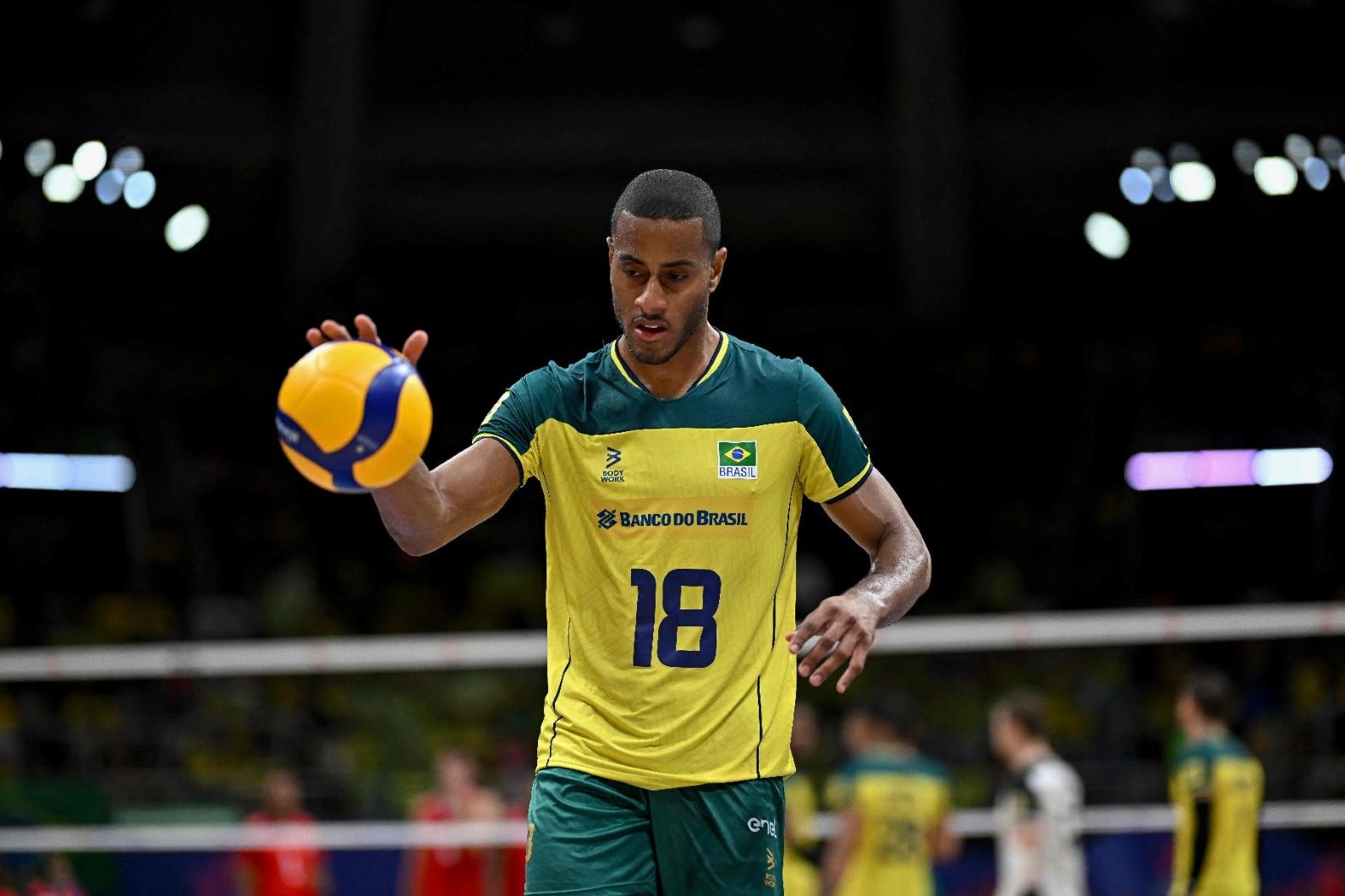 Lucarelli pela seleção brasileira volei (foto: MAURO PIMENTEL / AFP)