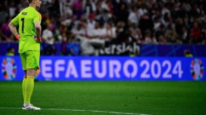 Goleiro Neuer na estreia da Alemanha na Euro - Crédito: 