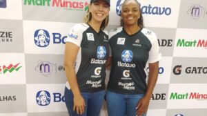 Sassá e Fabíola são jogadoras do time de vôlei do Mackenzie - Crédito: 