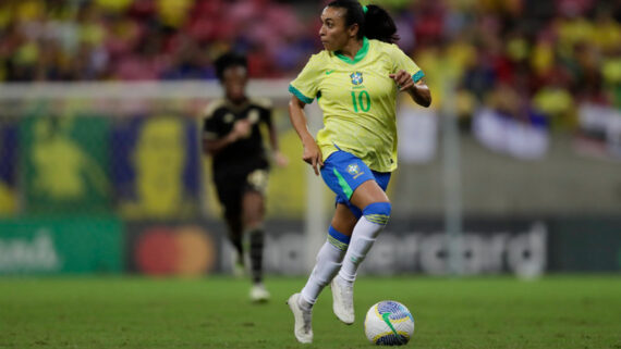 Seleção feminina em amistoso (foto: Lívia Villas Boas / CBF)