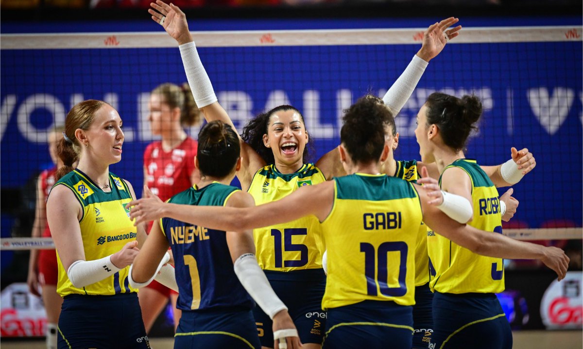 Brasil em jogo contra a Polônia, pela VNL (foto: Divulgação/VNL)