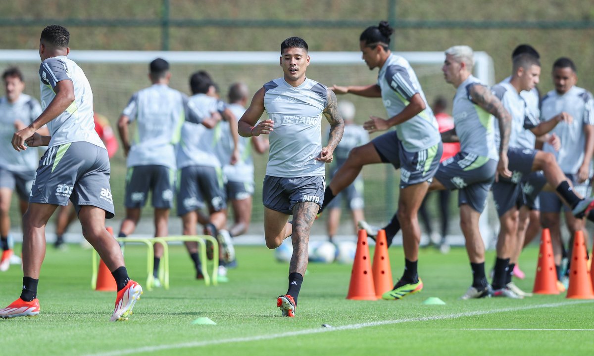 Jogadores do Atlético em treino na Cidade do Galo (foto: Pedro Souza/Atlético)