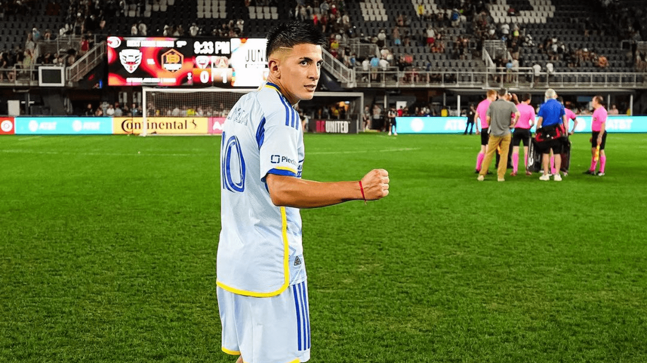 Meio-campista argentino Thiago Almada, reforço do Botafogo (foto: Reprodução/Instagram)