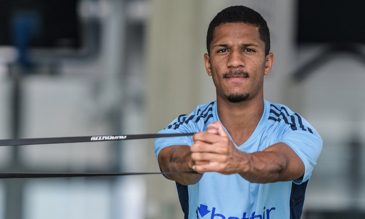 Matheus Davó em treino do Cruzeiro (foto: Gustavo Aleixo/Cruzeiro)