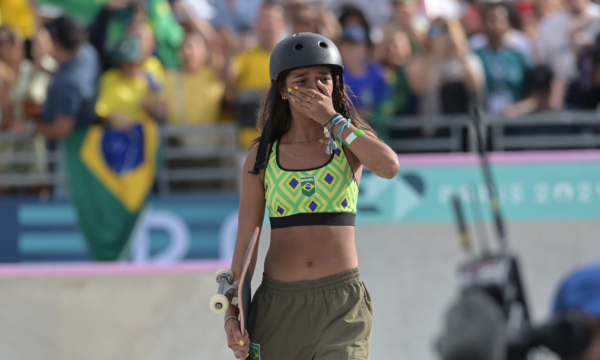 Rayssa Leal na disputa do street feminino em Paris (foto: Leandro Couri/EM/D.A Press)