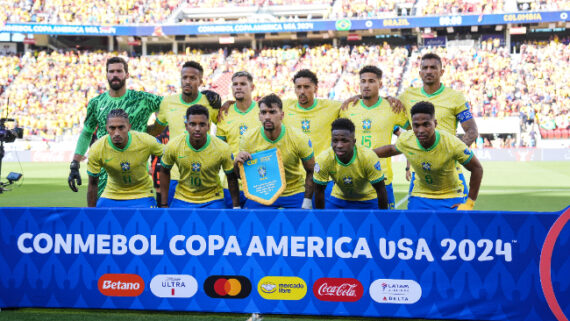 Seleção Brasileira em jogo da Copa América (foto: AFP)