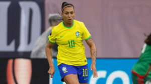 Bia Zaneratto é presença constante na Seleção Brasileira Feminina - Crédito: 
