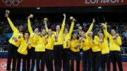 Jogadoras de vôlei campeãs em Londres 2012 (foto: Divulgação/FIVB)