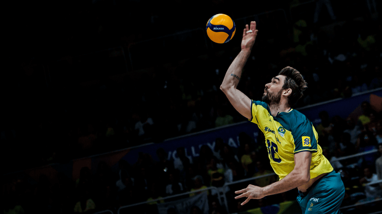 Lucão, central da Seleção Brasileira e do Cruzeiro (foto: Divulgação/FIVB)