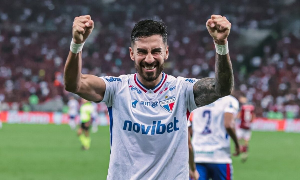 Martín Lucero comemora gol pelo Fortaleza (foto: Matheus Amorim/Fortaleza)