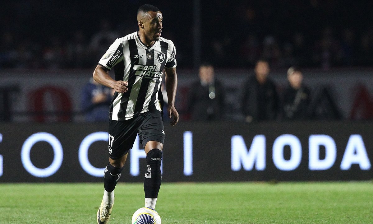 Marlon Freitas em jogo pelo Botafogo (foto: Vitor Silva/Botafogo)