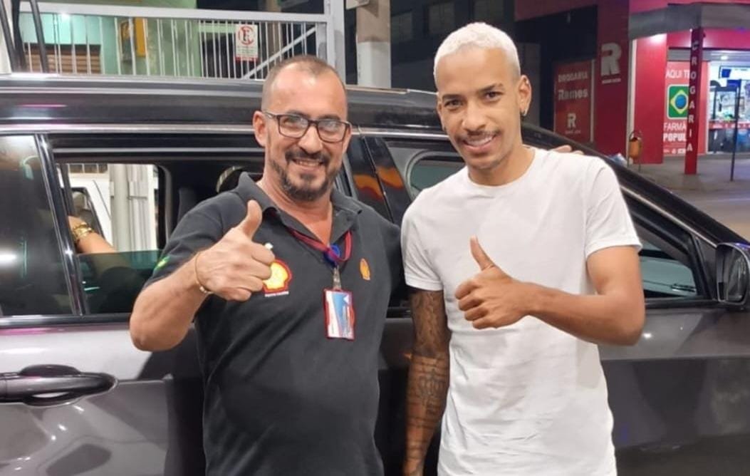 Matheus Pereira abasteceu o carro em posto de Igarapé (foto: Reprodução/Posto Kajuru)