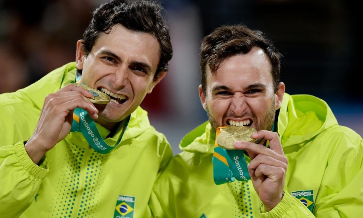 André e George, do vôlei de praia (foto: COB)