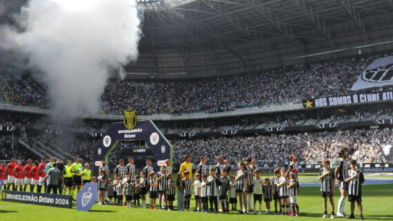 Atlético contou com o apoio de 39.767 torcedores diante do Atlético-GO (foto: Gladyston Rodrigues/EM/D.A)