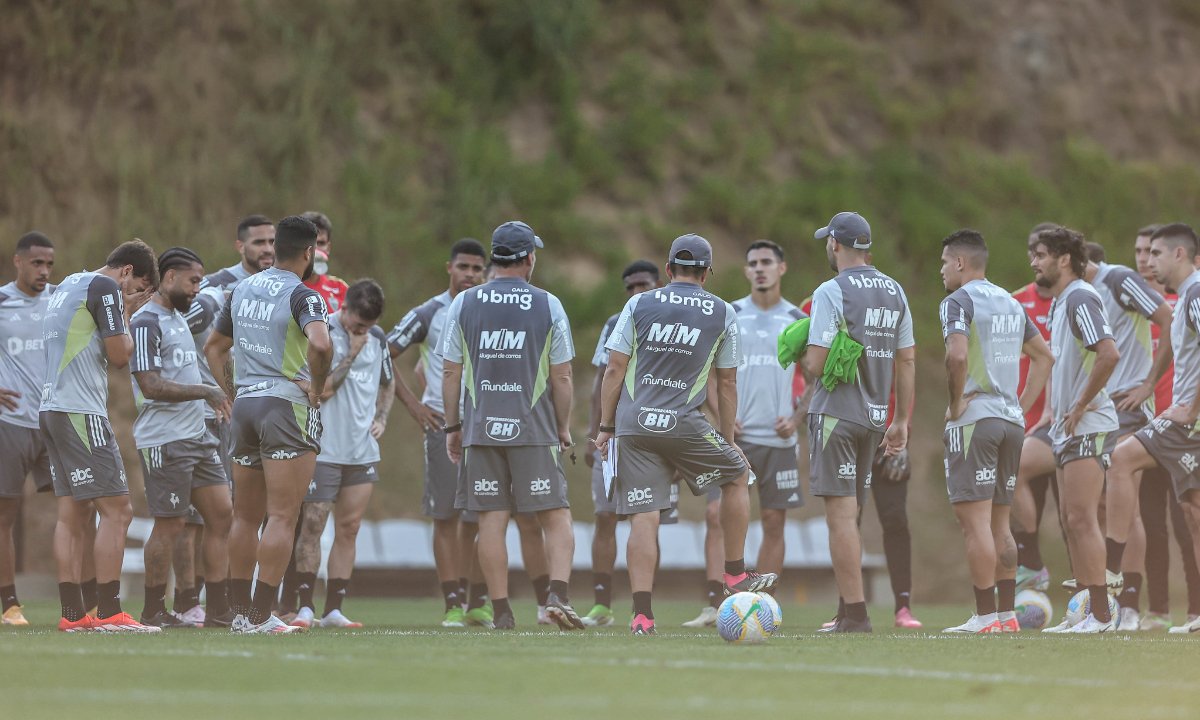 Jogadores do Atlético em treino na Cidade do Galo (foto: Pedro Souza/Atlético)