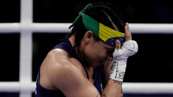 Bia Ferreira, atleta brasileira do boxe (foto: Alexandre Loureiro/COB)