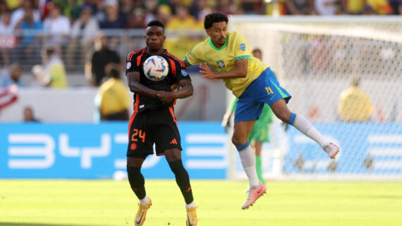 Brasil e Colômbia em jogo pela fase de grupos (foto: AFP)