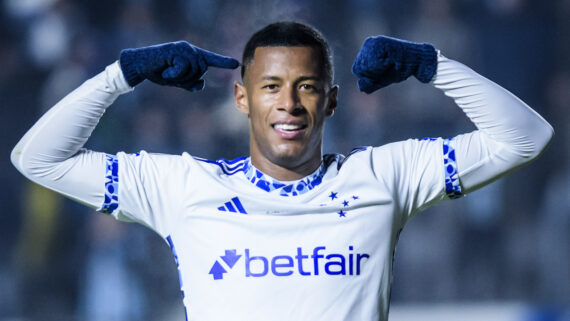 Arthur Gomes, jogador do Cruzeiro (foto: Gustavo Aleixo/Cruzeiro)