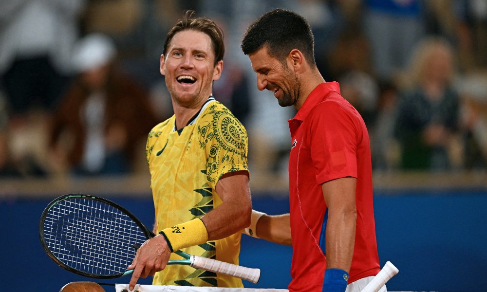 Djokovic levou apenas 48 minutos para derrotar Ebden (foto: PATRICIA DE MELO MOREIRA / AFP)