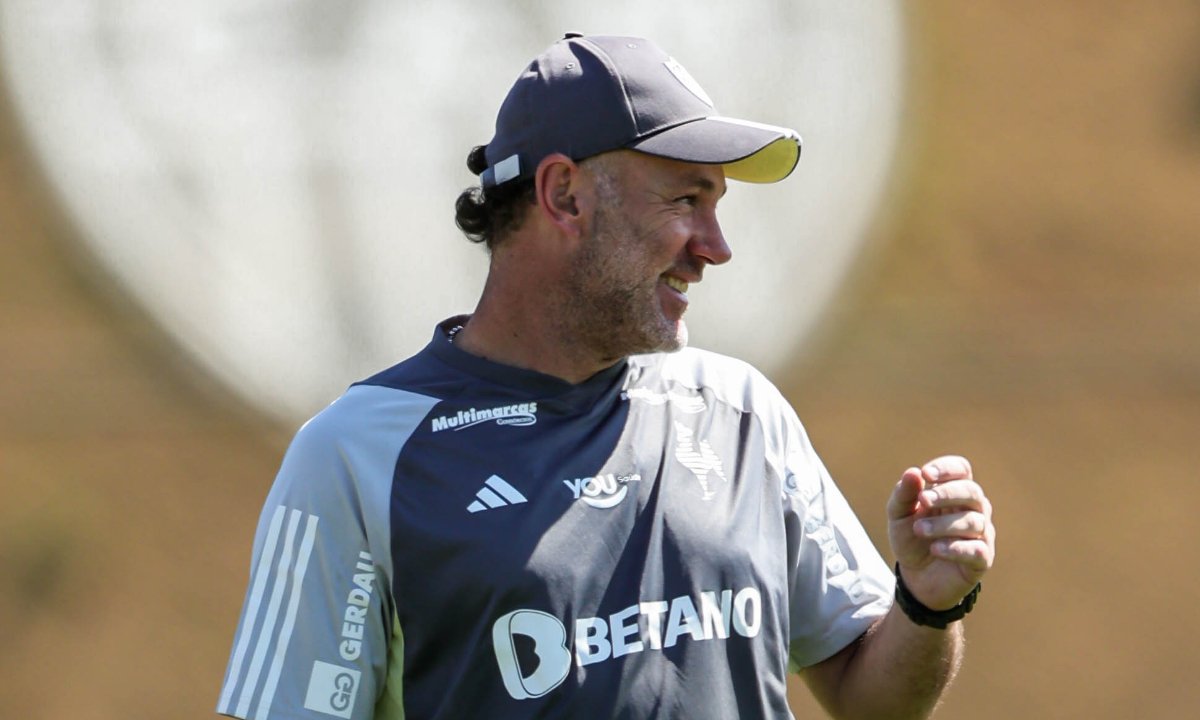 Milito em treino do Atlético na Cidade do Galo (foto: Pedro Souza/Atlético)