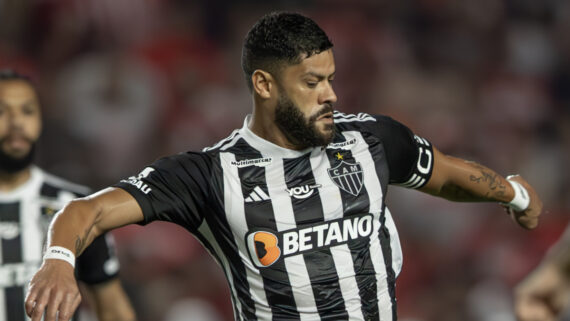 Hulk em CRB 2 x 2 Atlético (foto: Pedro Souza/Atlético)