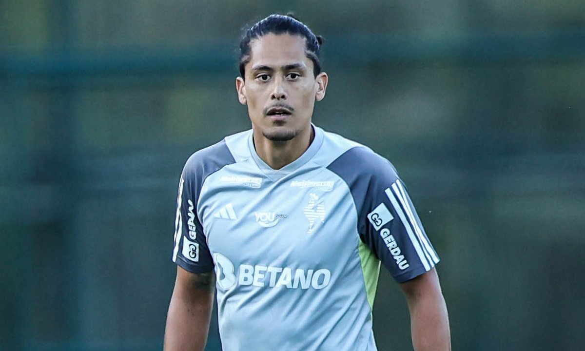 Mauricio Lemos em treino do Atlético na Cidade do Galo (foto: Pedro Souza/Atlético)