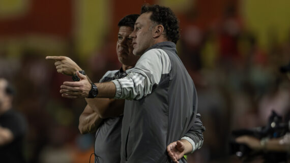 Milito durante CRB 2 x 2 Atlético na Copa do Brasil (foto: Pedro Souza/Atlético)