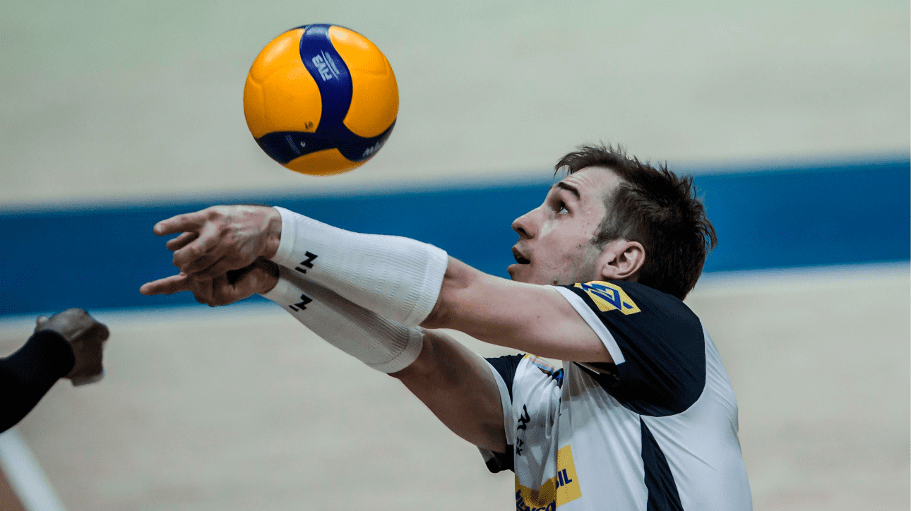 Thales, líbero da Seleção Brasileira e do Bogdanka, da Polônia (foto: Divulgação/FIVB)