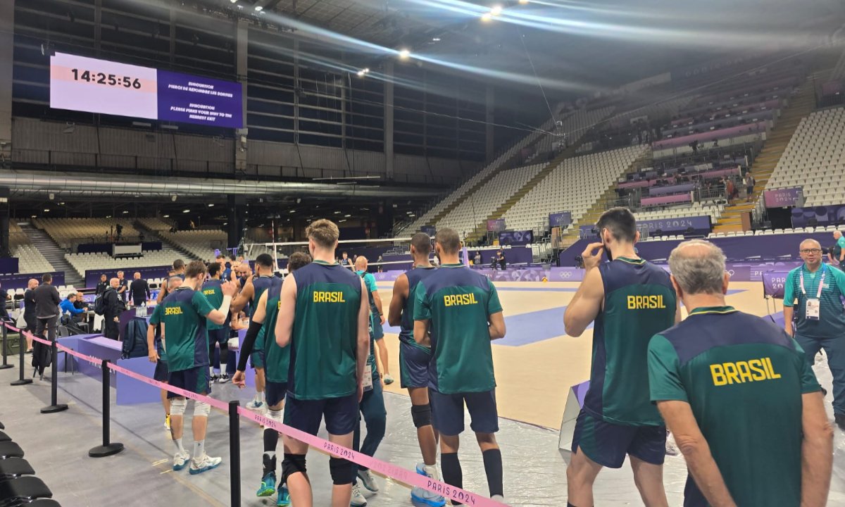 Seleção em Paris (foto: Leandro Couri / EM / D.A Press)