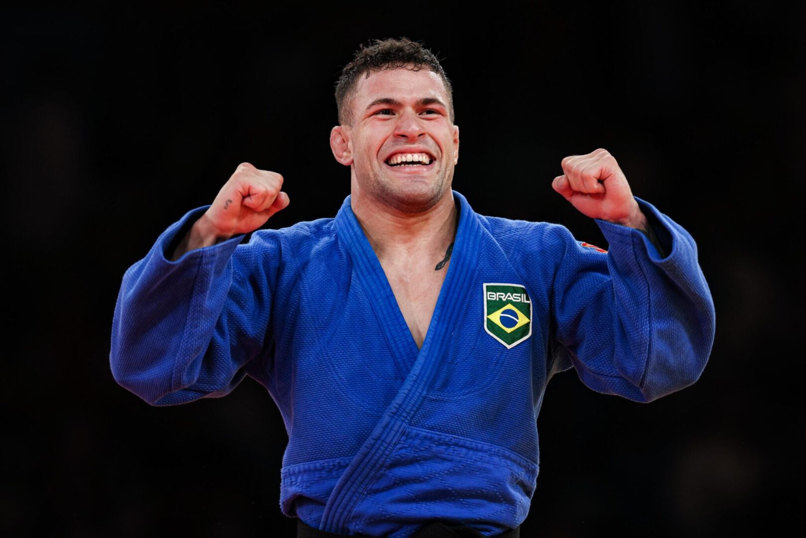 Primeira medalha do Brasil! Willian Lima, do judô, vai à final em Paris 2024