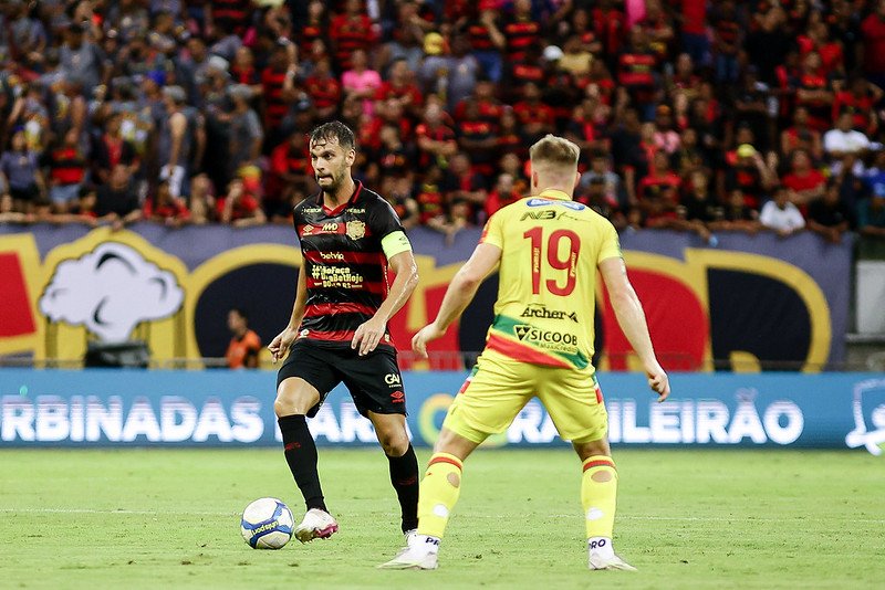 No primeiro turno, Sport goleou Brusque por 4 a 1 (foto: Paulo Paiva/ Sport Recife)