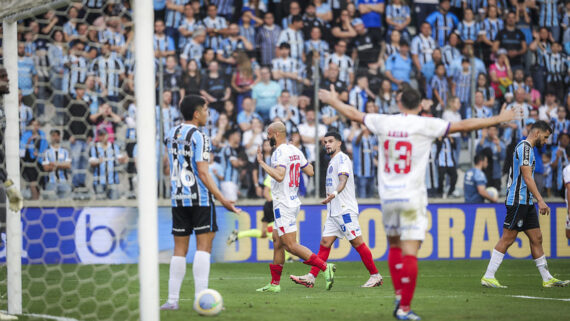 Bahia (foto: Bahia / @therafao)