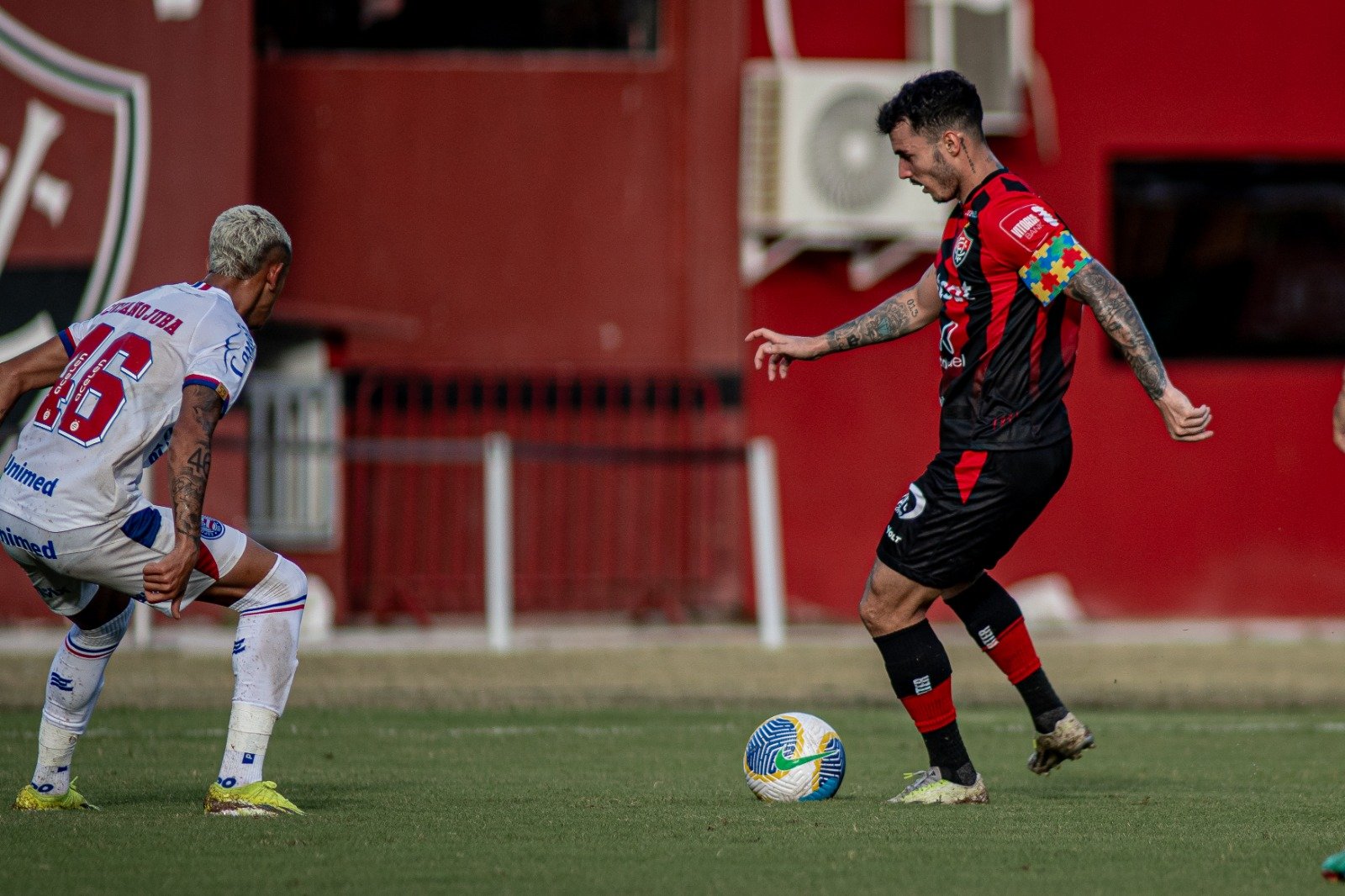 Bahia e Vitória se enfrentam neste domingo (11/8) pelo Brasileirão (foto: Victor Pereira/Vitória)