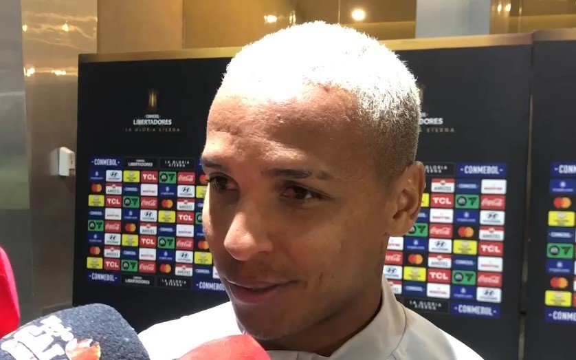 Deyverson na zona mista após San Lorenzo x Atlético (foto: Reprodução)