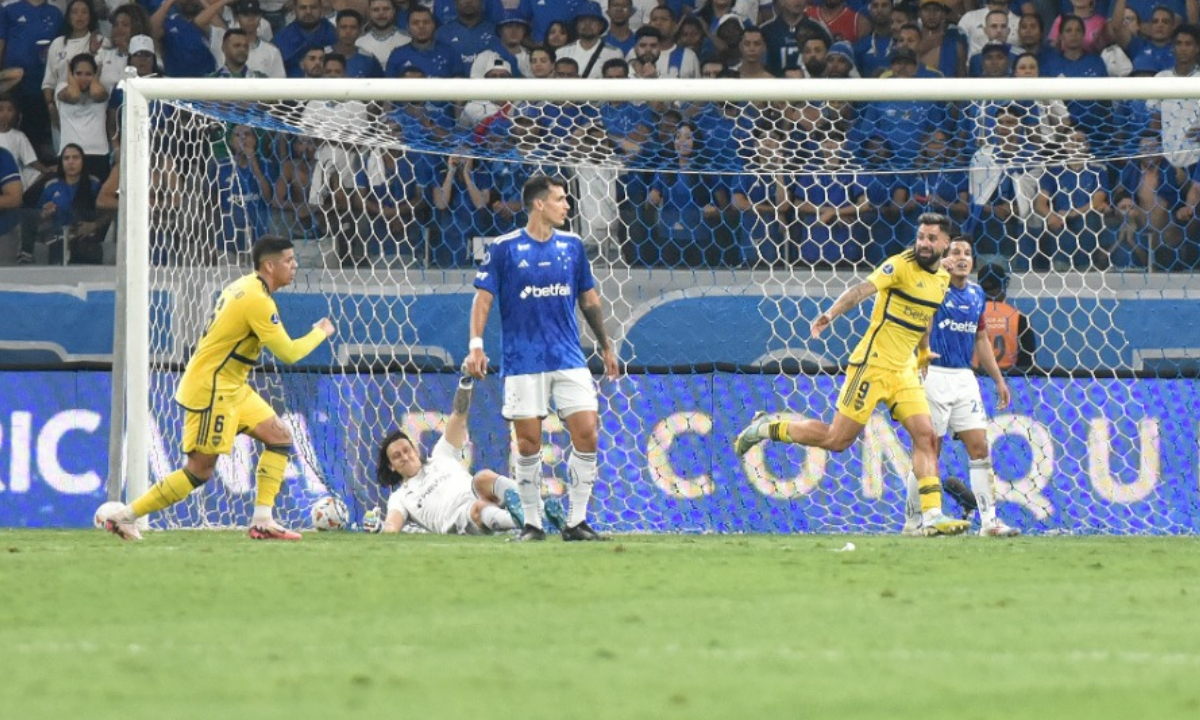 Cássio explica falha em gol do Boca: ‘Ele errou o chute, e eu caí antes’ &#060; No Ataque