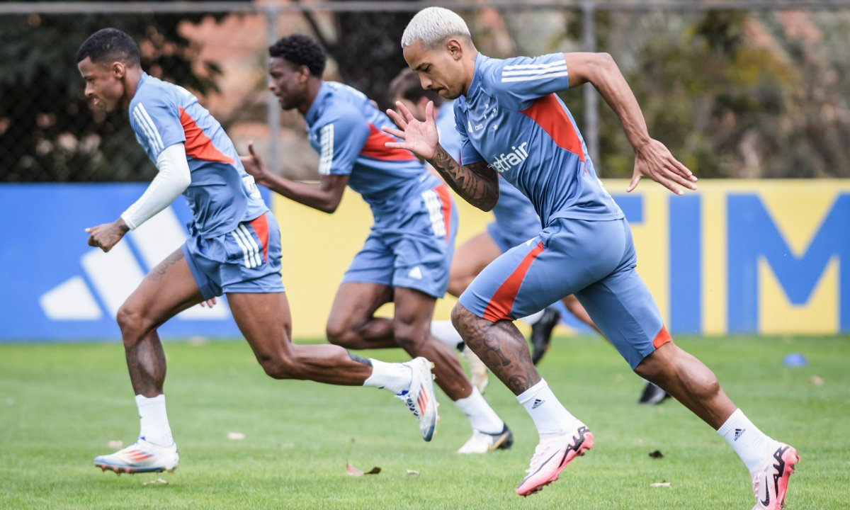 Jogadores do Cruzeiro em treino (foto: Gustavo Aleixo/Cruzeiro)
