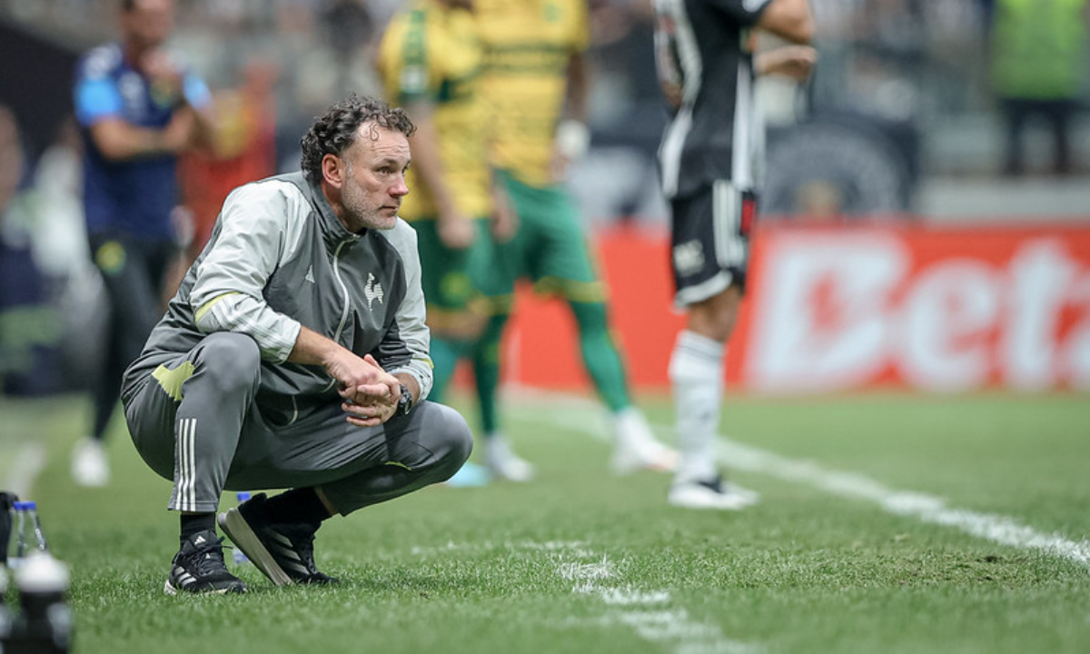 Gabriel Milito, técnico do Atlético, na Arena MRV - (foto: Pedro Souza/Atlético)