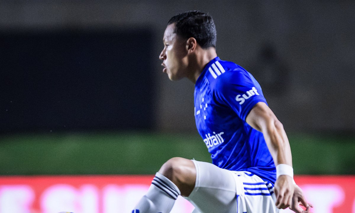 Marlon em jogo contra o Fortaleza (foto: Gustavo Aleixo/Cruzeiro)