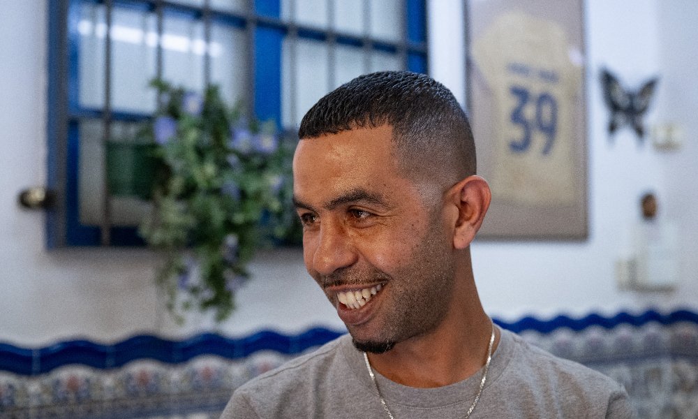 Incidente ocorreu após uma discussão na rua com alguns homens que se aproximaram do pai de Yamal (foto: Josep LAGO / AFP)