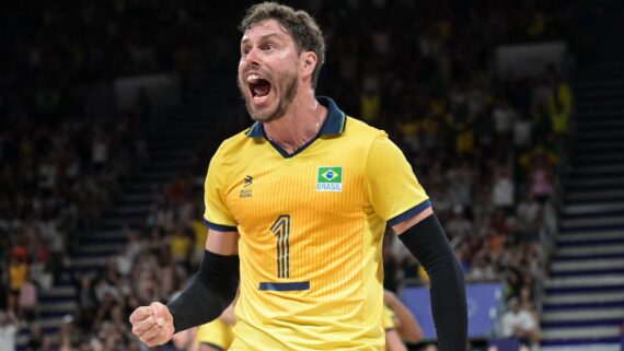 Levantador Bruninho em derrota do Brasil para os Estados Unidos nos Jogos Olímpicos de Paris 2024 (foto: Leandro Couri/EM/D.A Press)