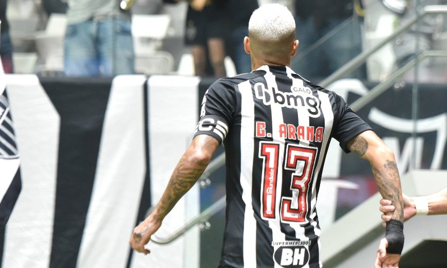 Arana comemora gol do Atlético sobre o CRB na Arena MRV (foto: Ramon Lisboa/EM/DA.Press)