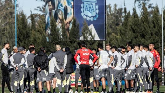 Jogadores do Atlético reunidos na Argentina (foto: Pedro Souza/Atlético)