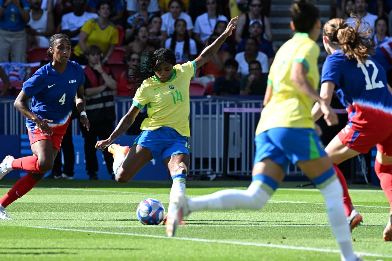 Lance do jogo entre Brasil e EUA na final de Paris 2024 - (foto: Leandro Couri/EM/D.A Press)