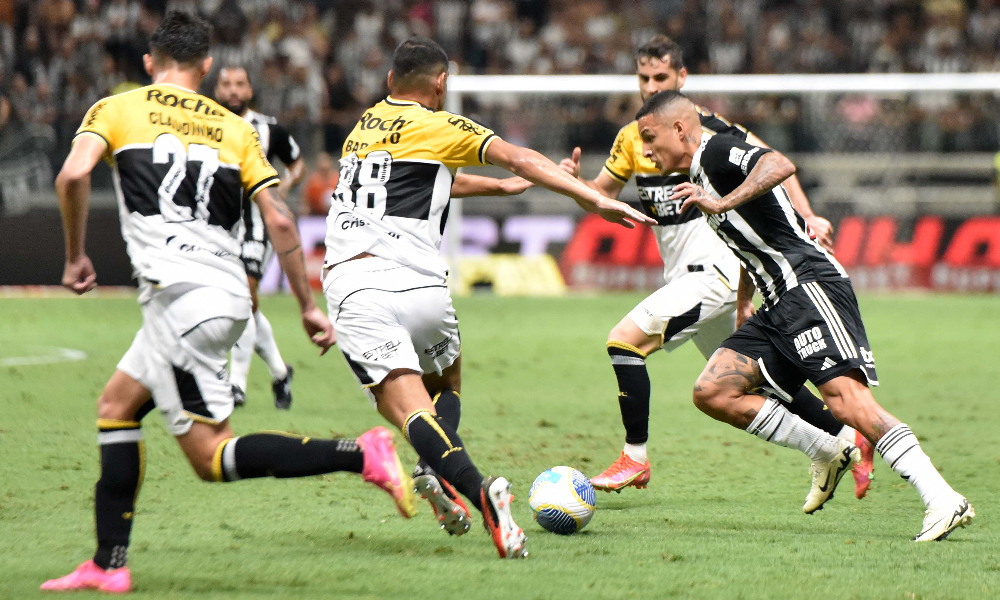 Atlético e Cricíuma empataram em 1 a 1 no Campeonato Brasileiro - (foto: Ramon Lisboa/EM/DA Press)