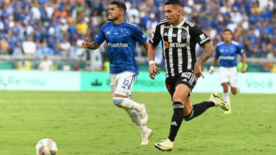 Cruzeiro e Atlético se enfrentam no Mineirão (foto: Leandro Couri/EM/D.A. Press)