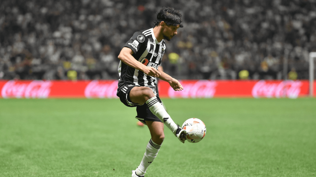 Gustavo Scarpa, meio-campista do Atlético (foto: Ramon Lisboa/EM/D.A Press)