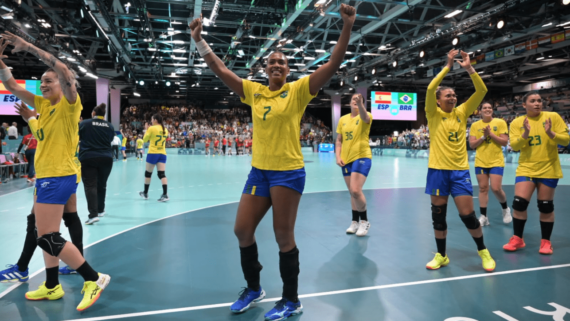 Jogadoras da Seleção Brasileira Feminina de Handebol (foto: Leandro Couri/EM/D.A Press)