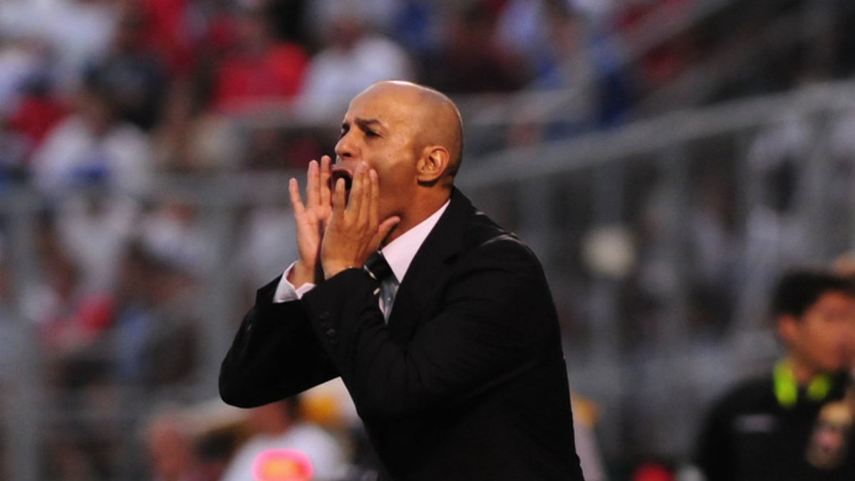 Marco Antonio Figueroa, técnico de Nicarágua (foto: AFP)