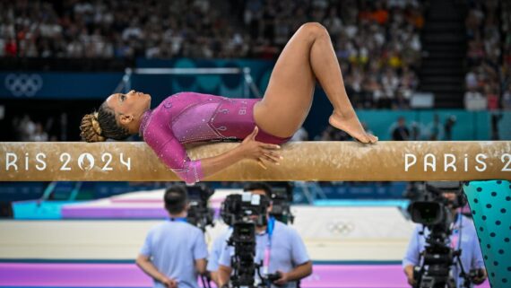 Rebeca Andrade ficou em quarto na trave em Paris 2024 (foto: Leandro Couri/EM/D.A Press)